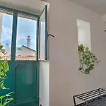 Pomelia